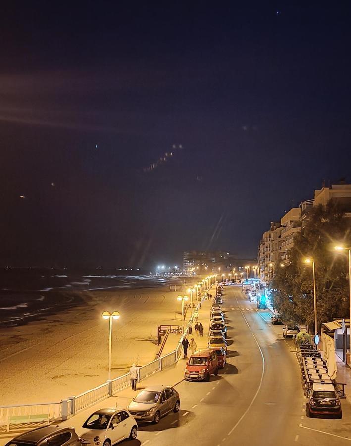 Pmt16 - Large City Apartment On The Beach Торевьиа Экстерьер фото